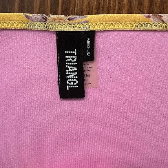 TRIANGL SWIMWEAR Neoprene Yellow Floral Bikini Bottom Size Medium - Picture 3 of 7